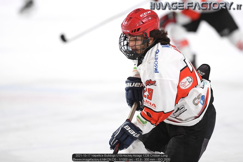 2021-10-17 Valpellice Bulldogs U19-Hockey Asiago 1226 Cristian Long.jpg